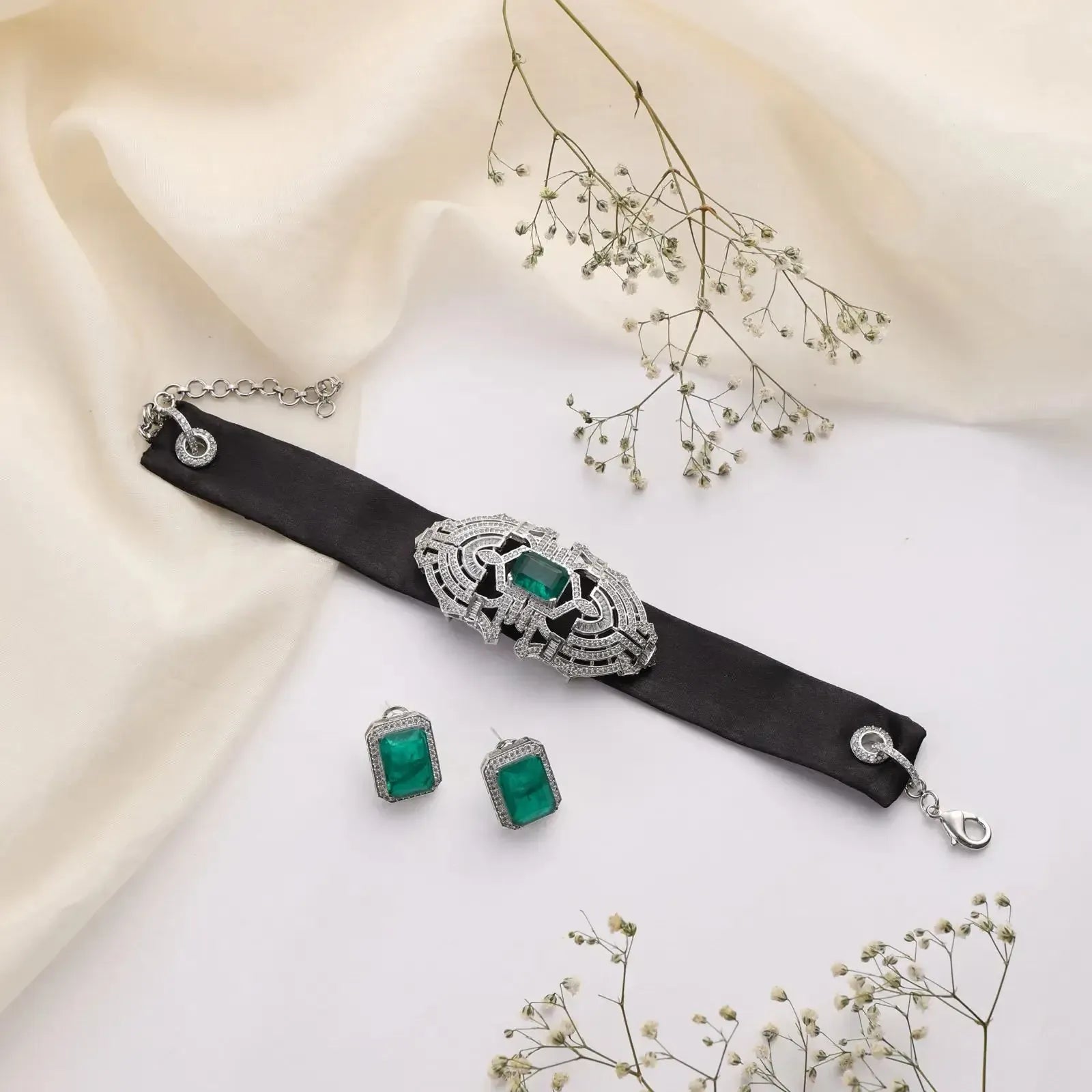 Art Deco Emerald Choker Set