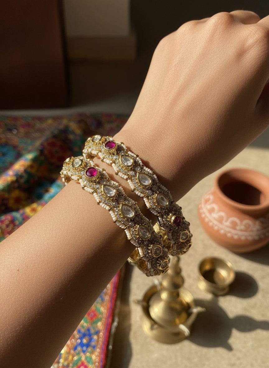 Antique Uncut Polki Bangle Set