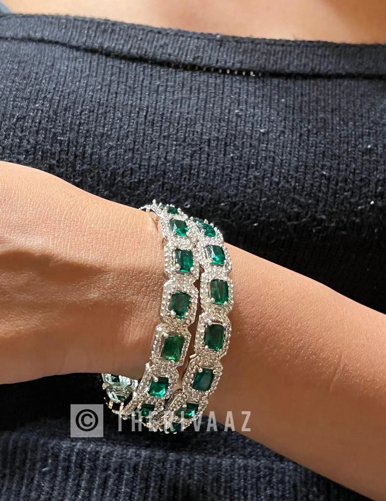 Gold Emerald Diamond Bangle Indian Jewelry Green Bangle Pakistani Jewelry Bollywood Jewelry Bangles Green CZ Bangle Indian Bridal Wedding