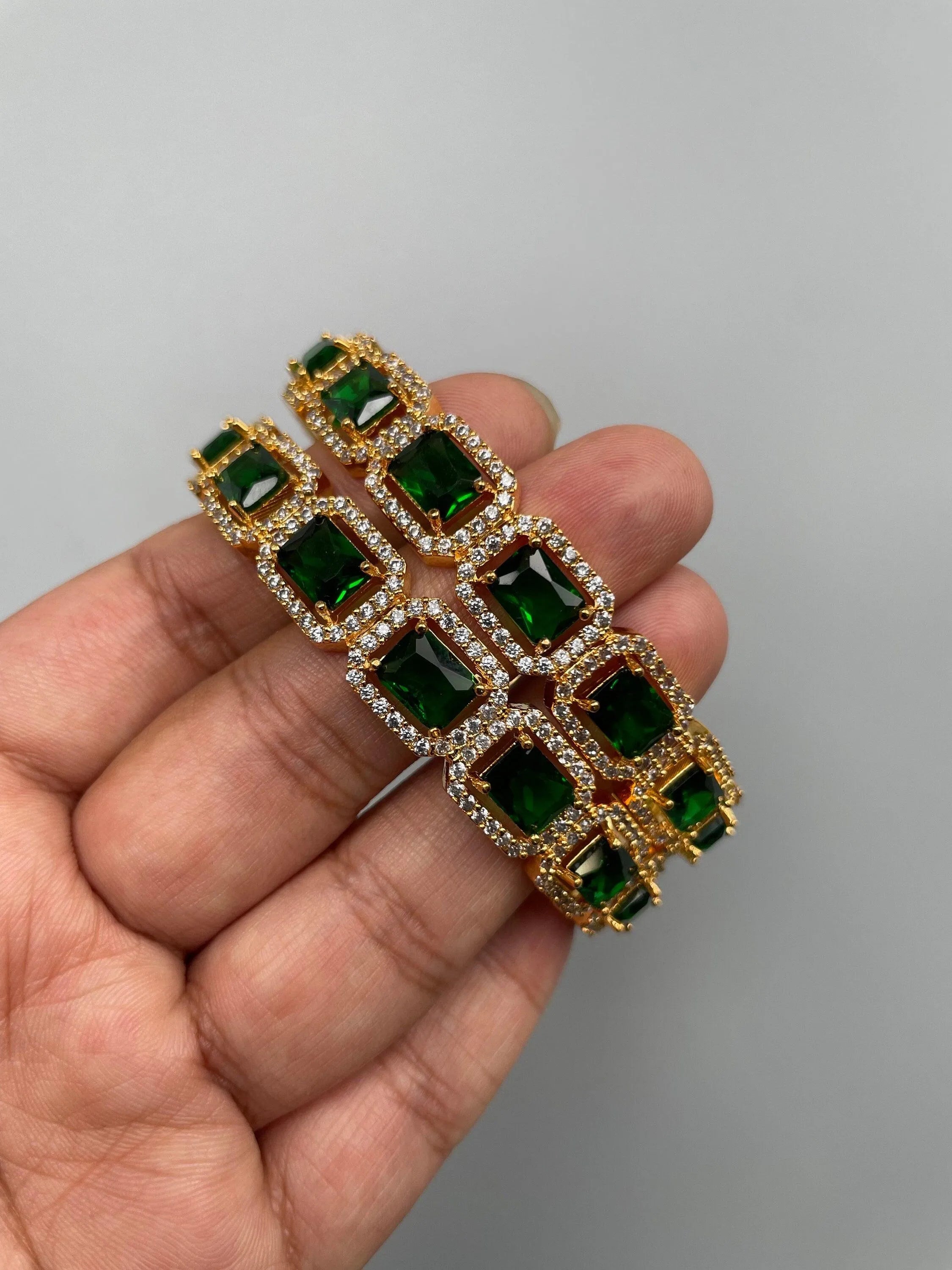 Gold Emerald Diamond Bangle Indian Jewelry Green Bangle Pakistani Jewelry Bollywood Jewelry Bangles Green CZ Bangle Indian Bridal Wedding