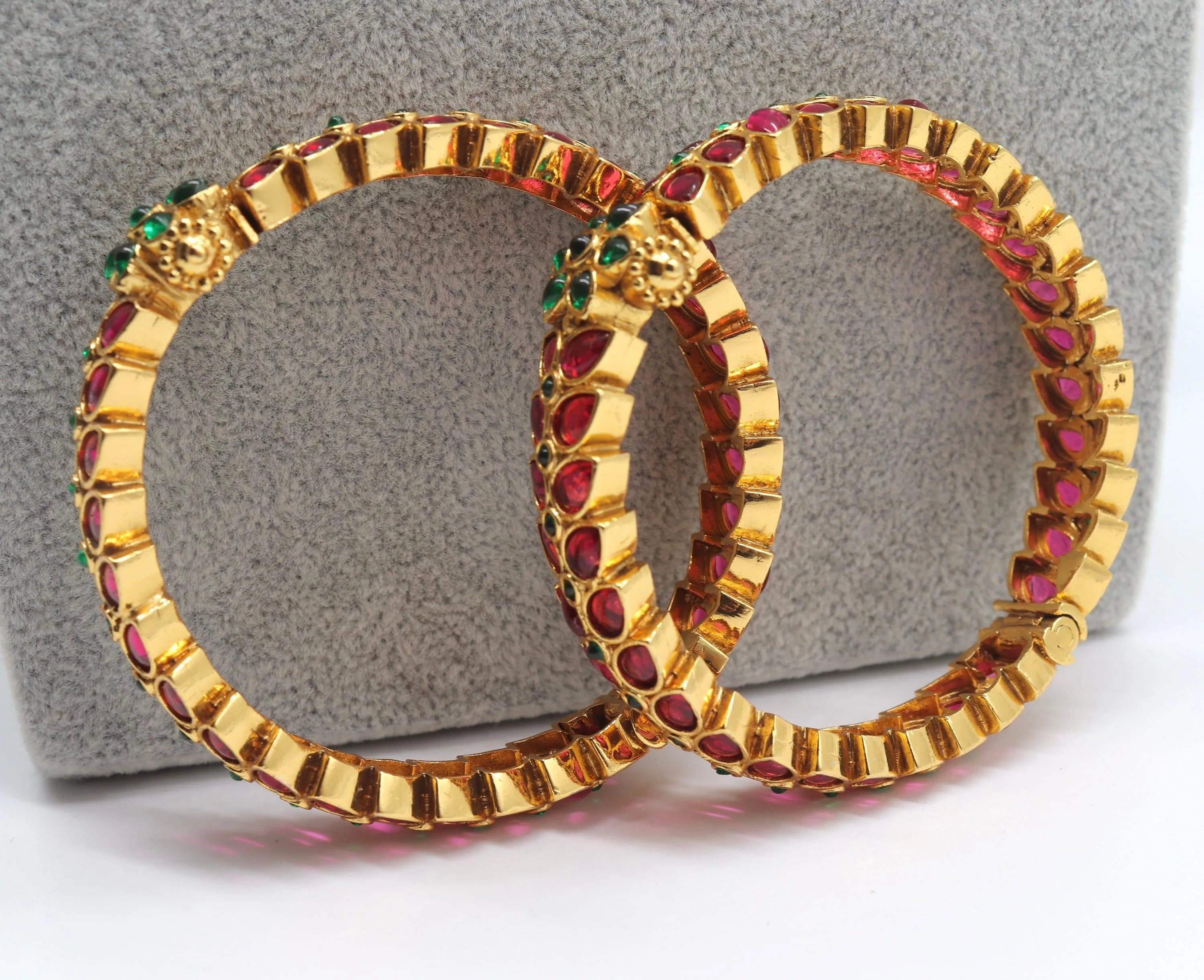 Openable Antique bangle Pair