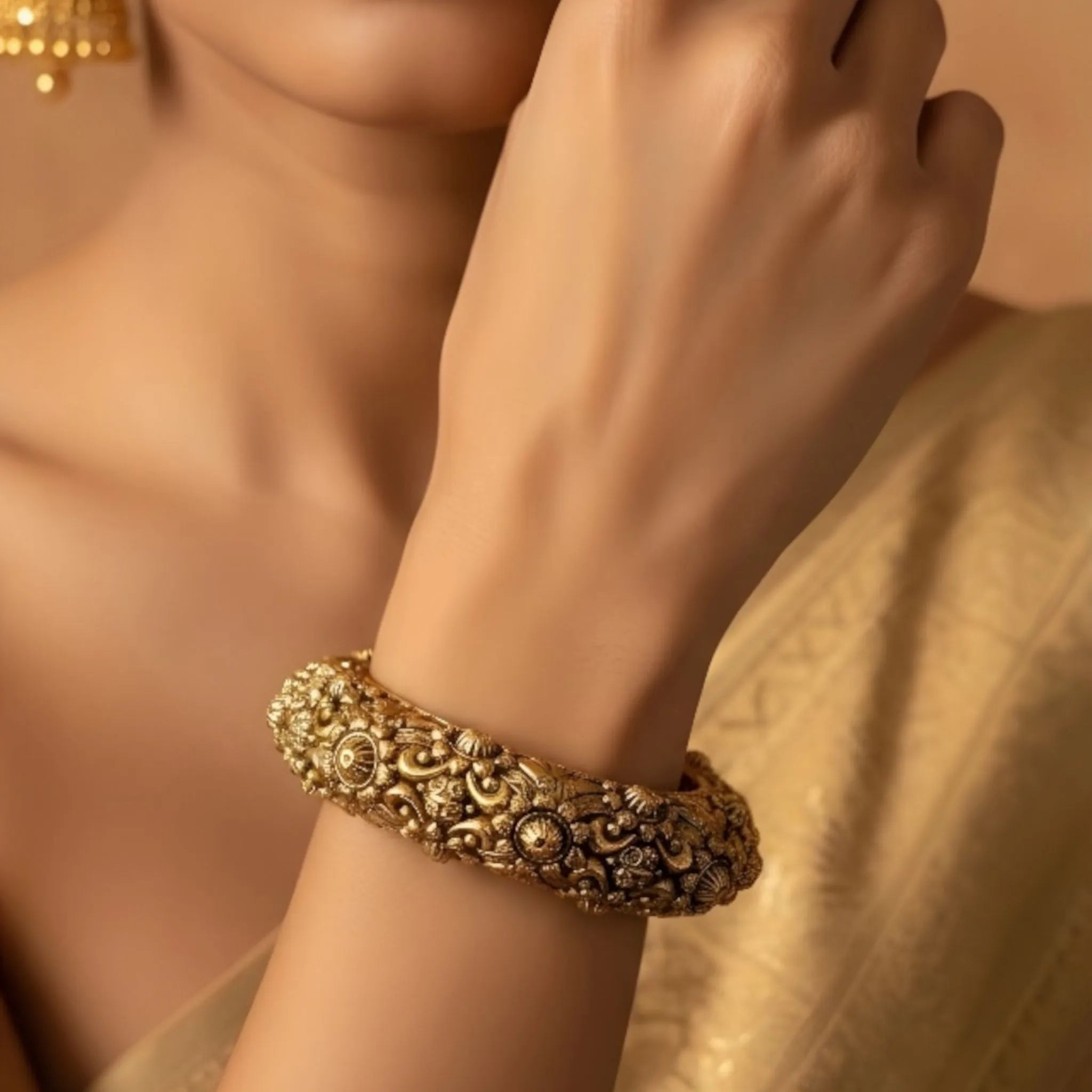 Openable Gold Bangle Pair