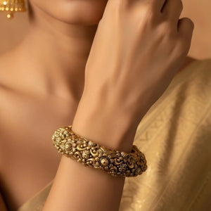 Openable Gold Bangle Pair