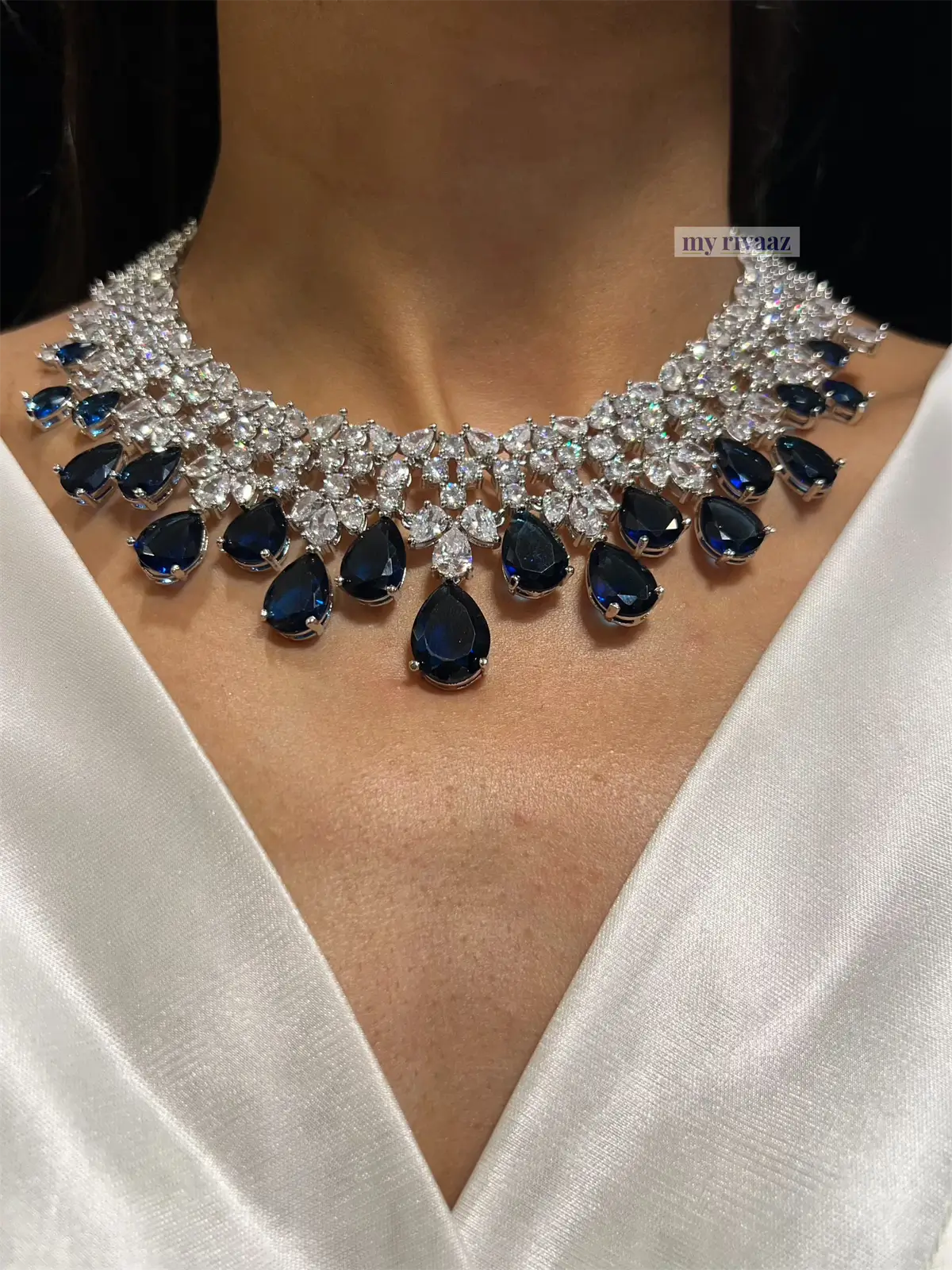 July Blue Diamond Choker Set
