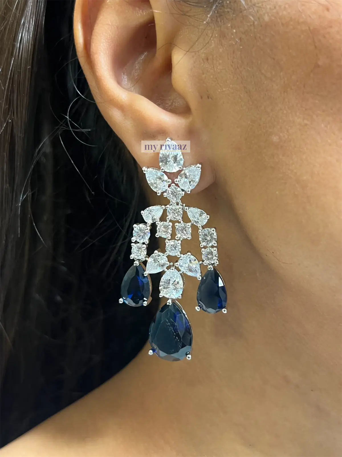 July Blue Diamond Choker Set