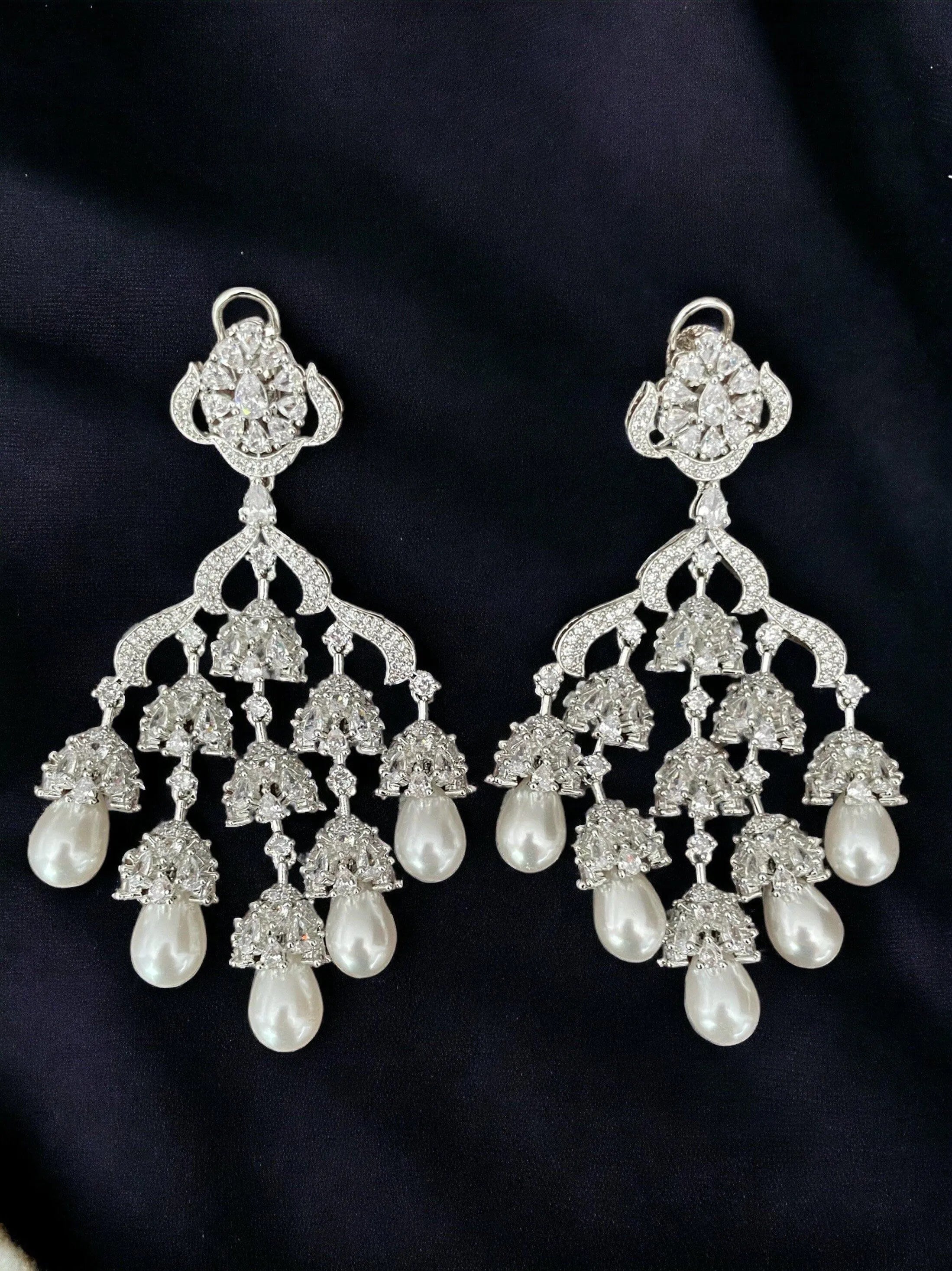 GlambyRivaaz Earrings Stella Diamond Pearl Chandelier