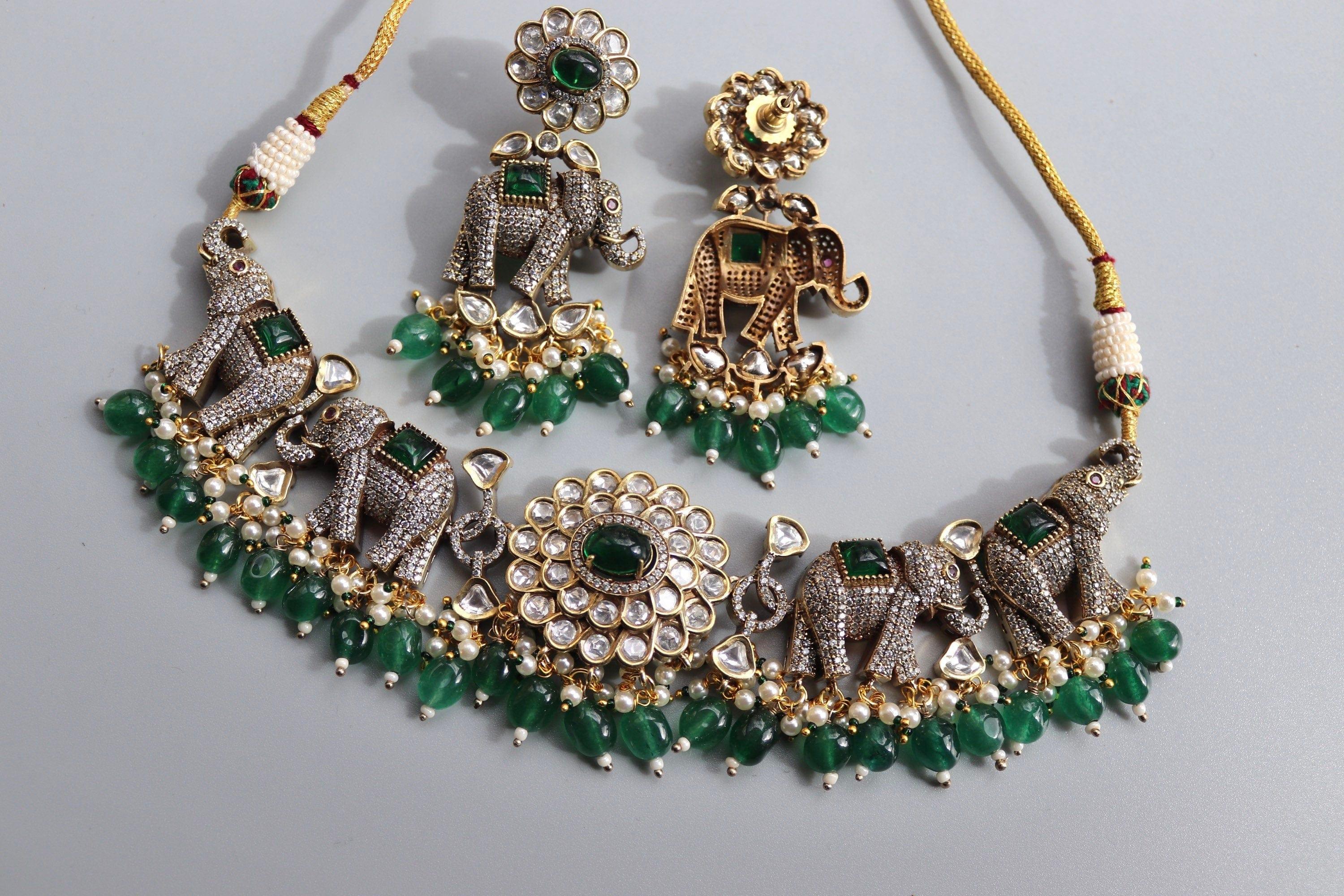 GlambyRivaaz Necklaces Victorian Choker Necklace