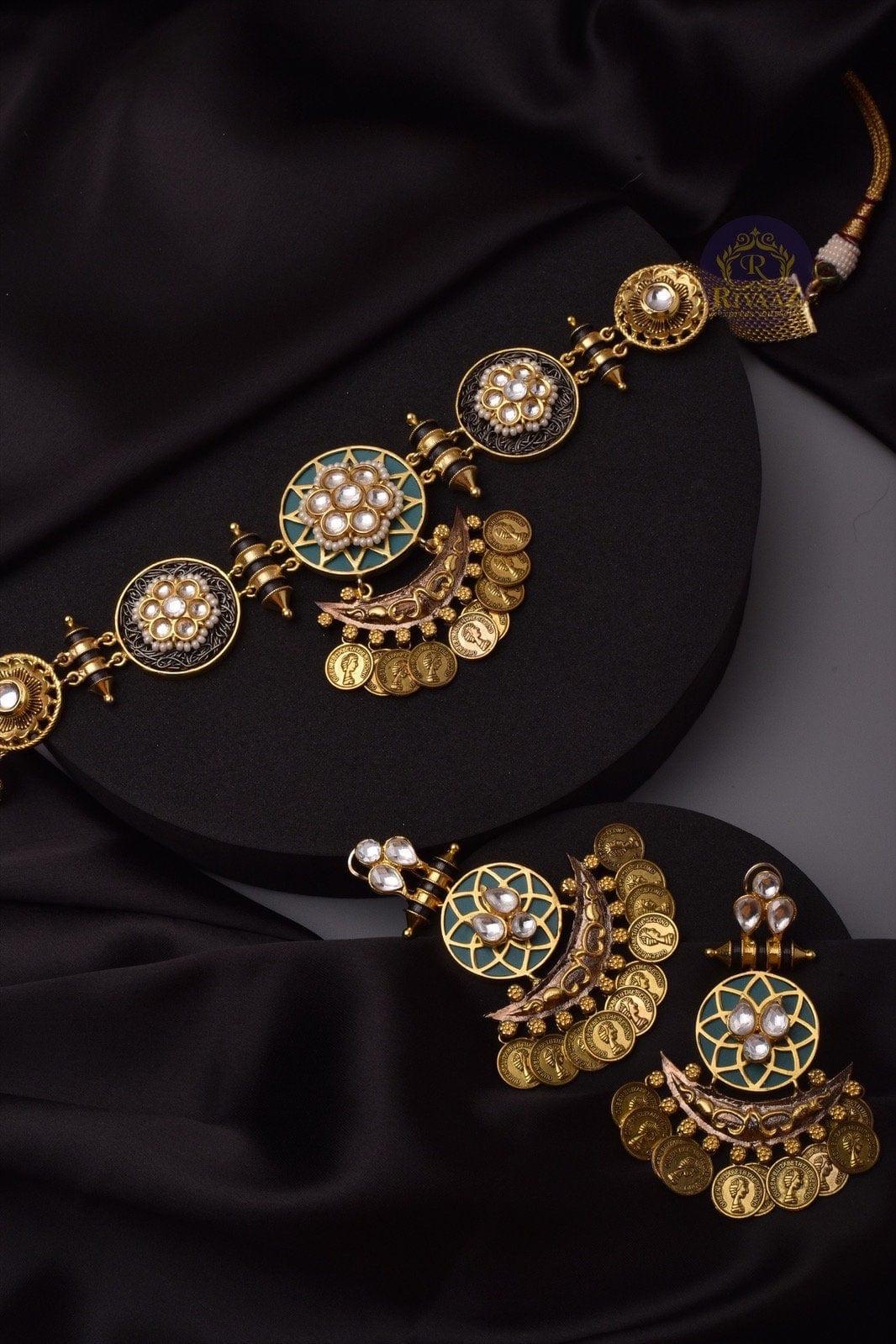 GlambyRivaaz Necklaces Viha Fusion Choker
