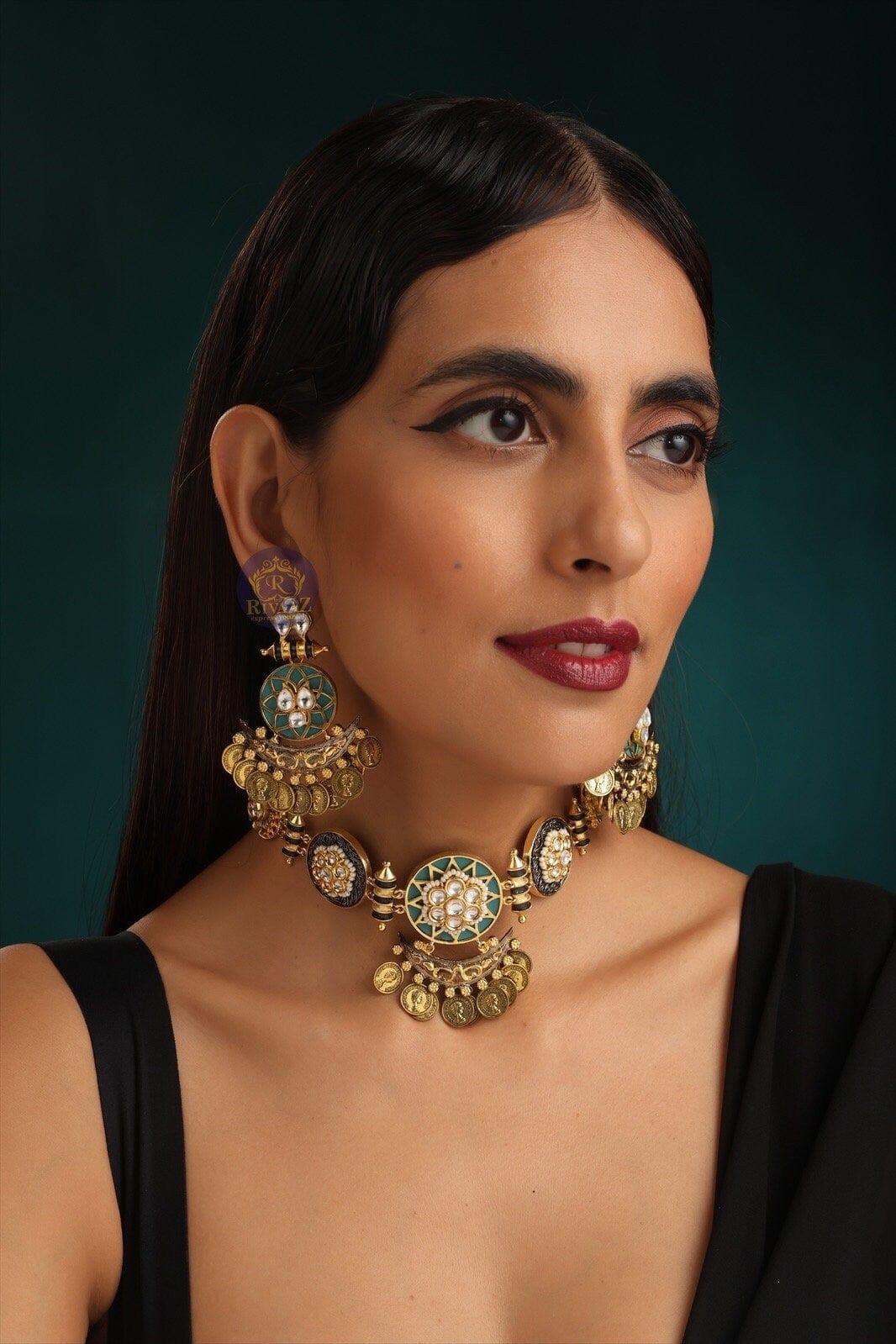 GlambyRivaaz Necklaces Viha Fusion Choker