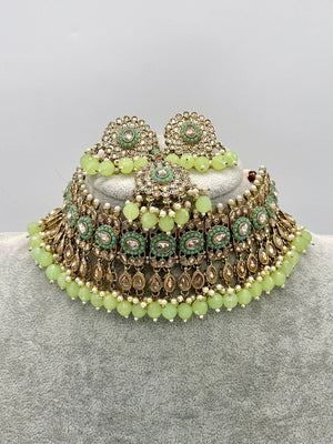 GlambyRivaaz Necklaces Zia Mint Polki Choker Set