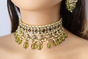 GlambyRivaaz Necklaces Ziva Peridot Green Polki Choker Set With Earrings