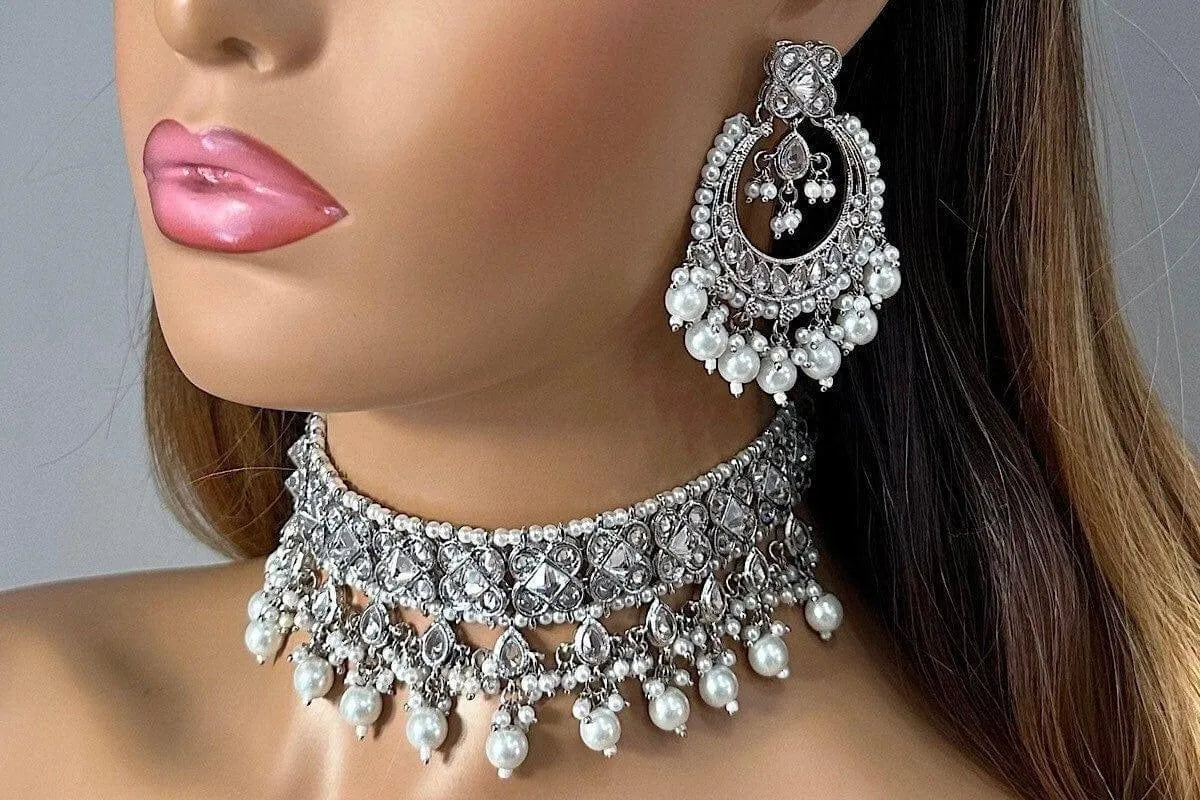 GlambyRivaaz Necklaces Ziva Silver Polki Choker