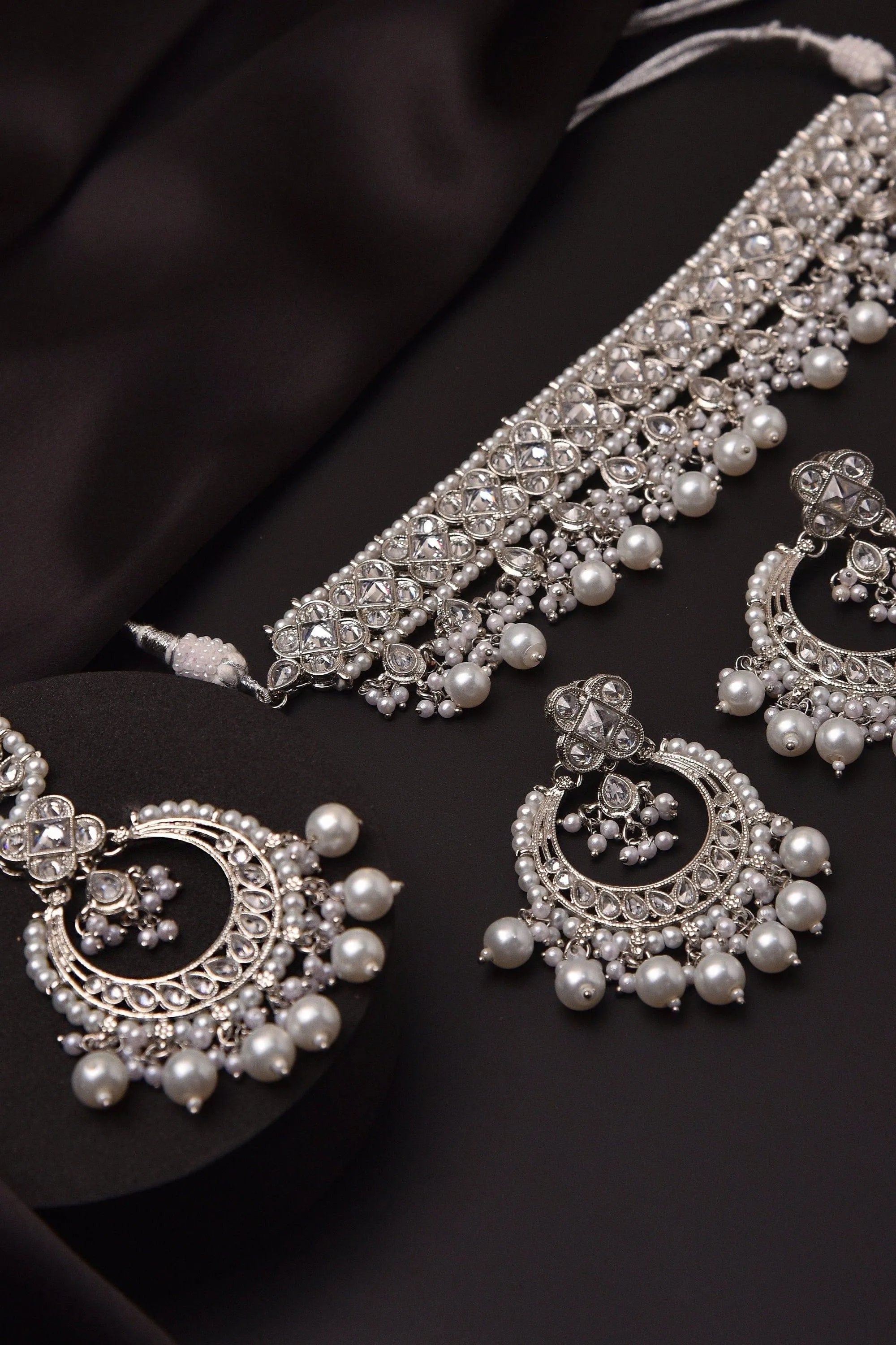 GlambyRivaaz Necklaces Ziva Silver Polki Choker