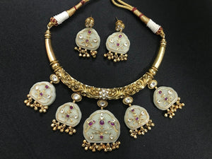 GlambyRivaaz Viha Hasli Necklace