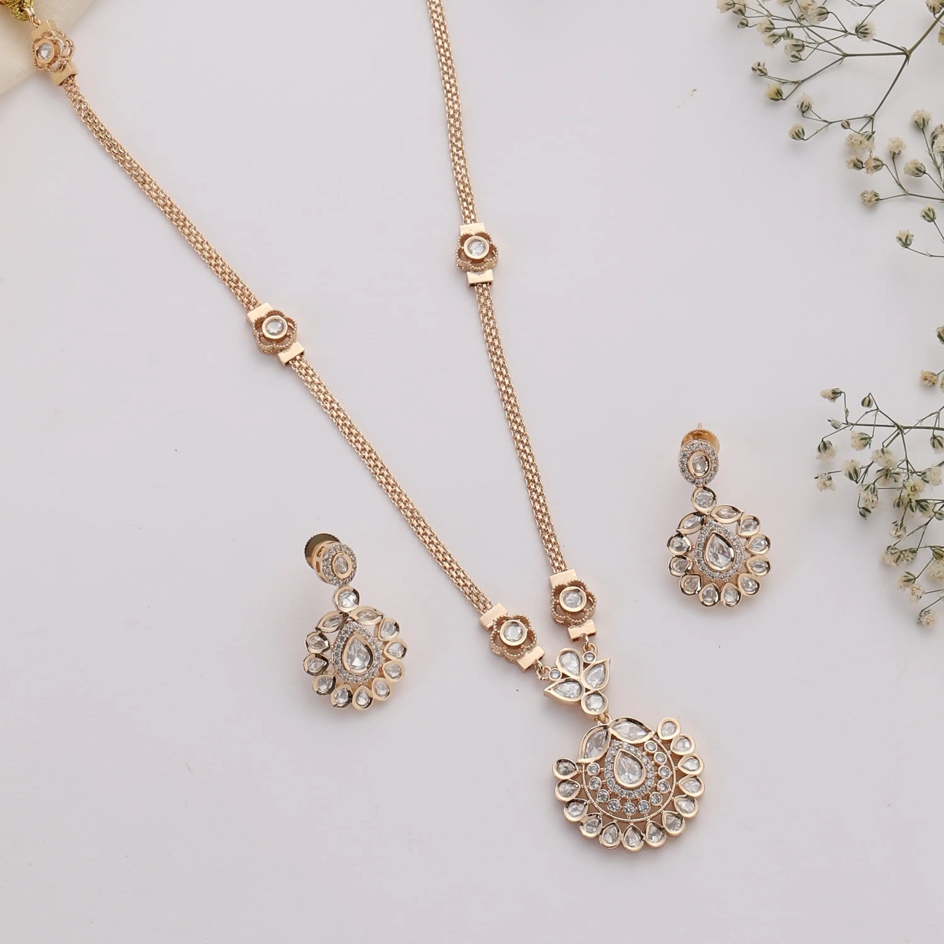 Golden Halo Polki Pendant Necklace Set