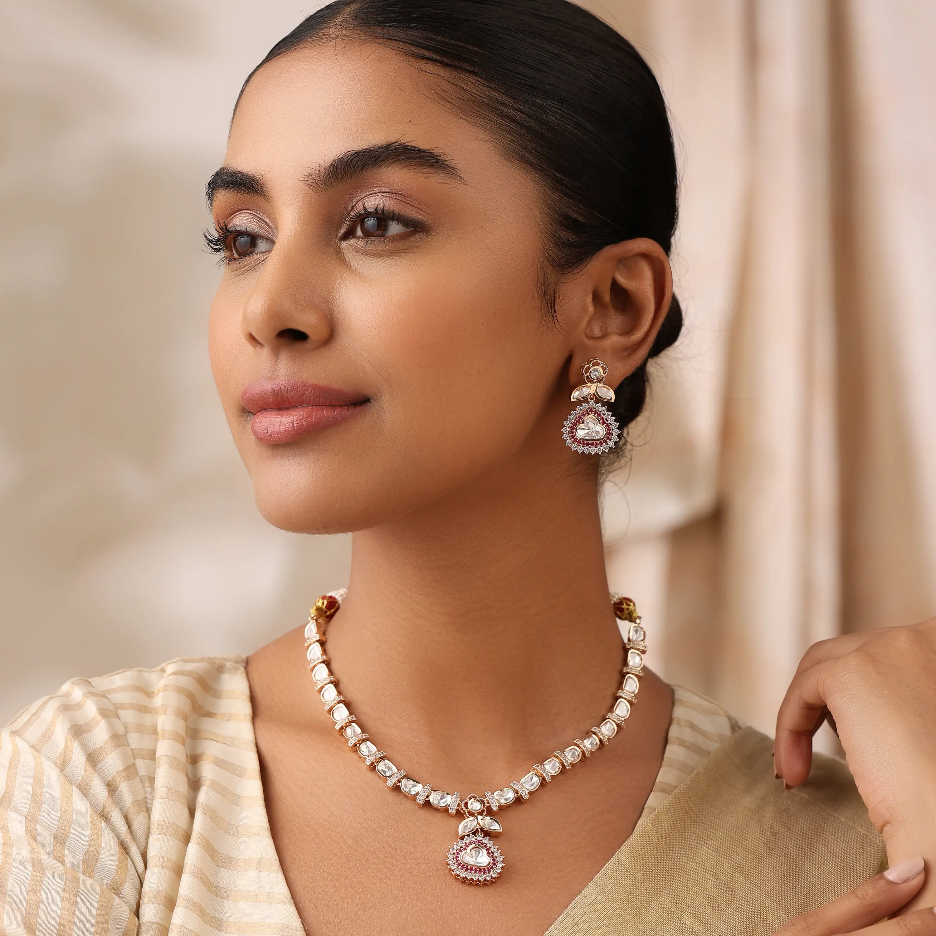 Gulzar Uncut Polki Pendant Necklace Set
