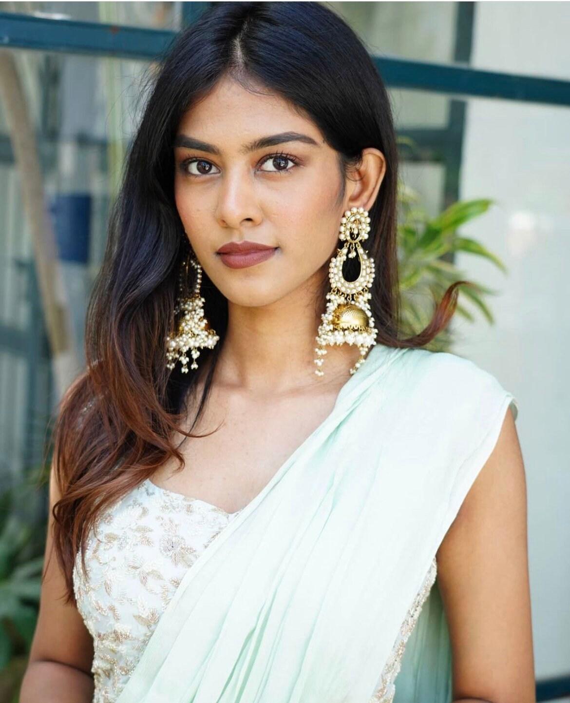 Gold Pearl Jhumkas/ Gold Earrings/ Indian earrings/ Indian jewelry/ Pakistani Jewelry/ Ethnic Jewelry/ Gold Dangle Earrings/ African Jewelry
