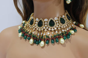 Emerald Gold Kundan Necklace/ Indian Jewelry/ Kundan Choker Necklace/ Necklace/ Bollywood Jewelry/ Indian Necklace/Indian Weddin