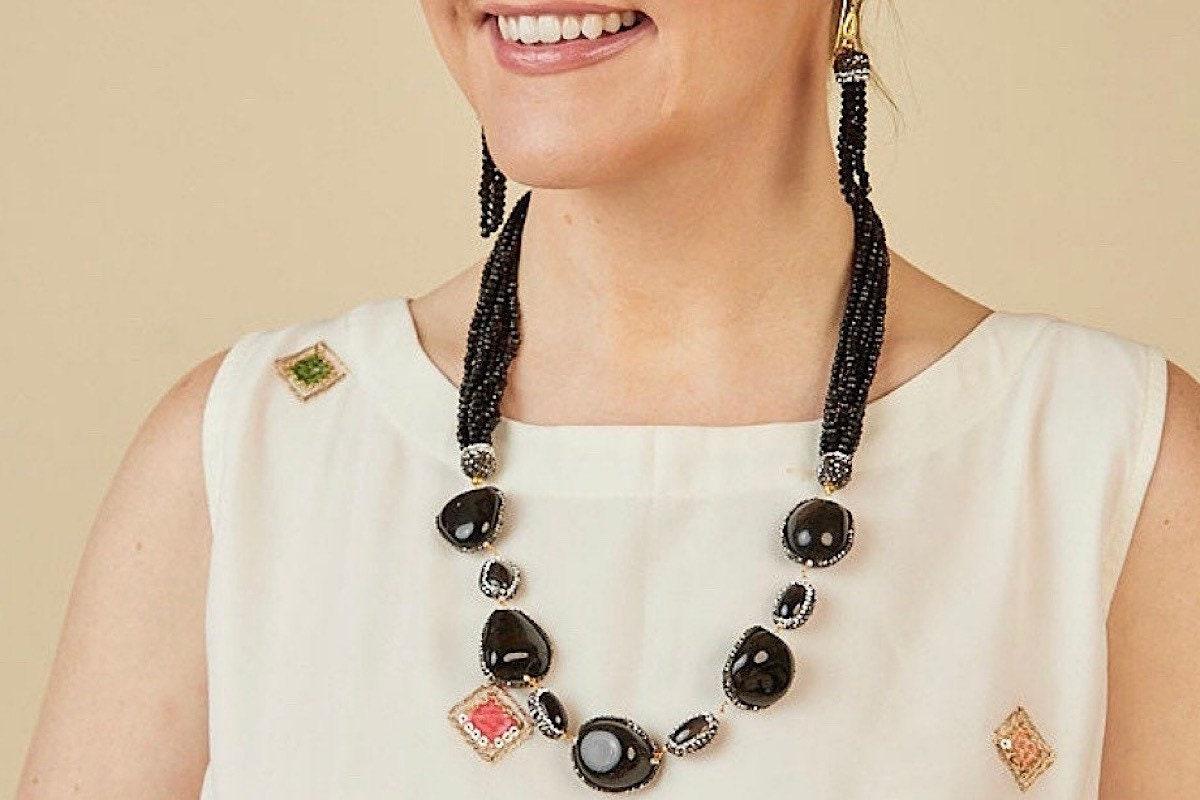 Black Long Necklace/ Indian Long Necklace / Indian Jewelry/ Indian Necklace/ / Pakistani Jewelry / Mala Necklace/ Beaded Necklace