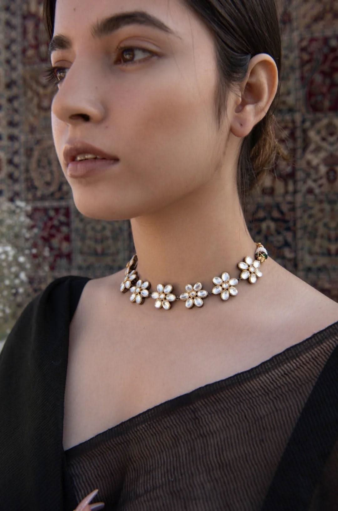 Floral Premium Kundan Choker Pearl Kundan Jewelry Set Kundan Necklace Sabyasachi Jewelry Polki Jewelry Indian Necklace Set Pakistani