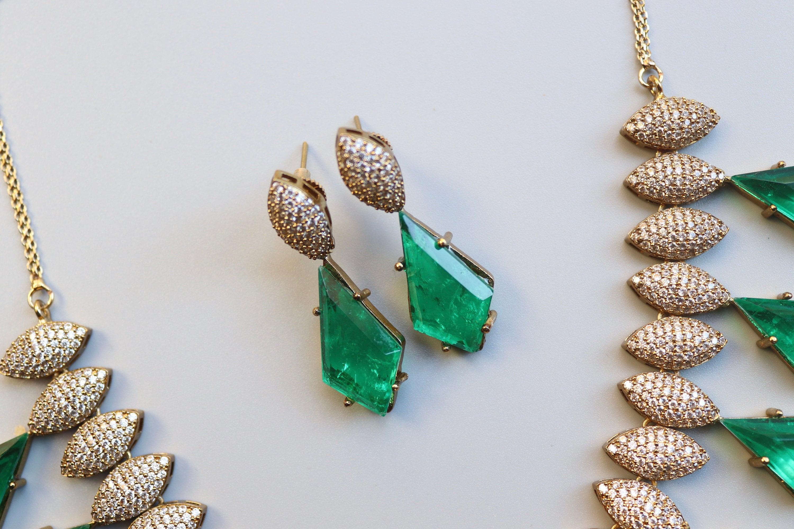 Mira Victorian Necklace with Emerald Doublet Stones | Kundan Necklace Set | Indian Jewelry | Victorian Necklace | Indian Necklace