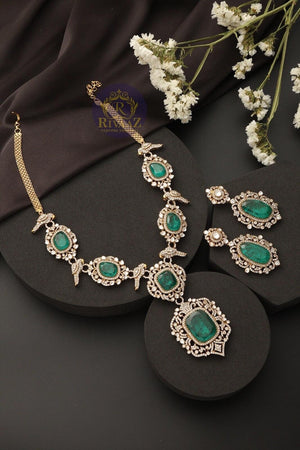 Emerald Doublet Long Victorian Necklace Jewelry Long Kundan Necklace Indian Necklace Wedding Necklace Bridal Long Necklace