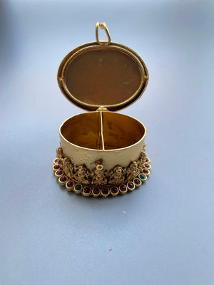 Gold Sindoor Box | Indian Wedding