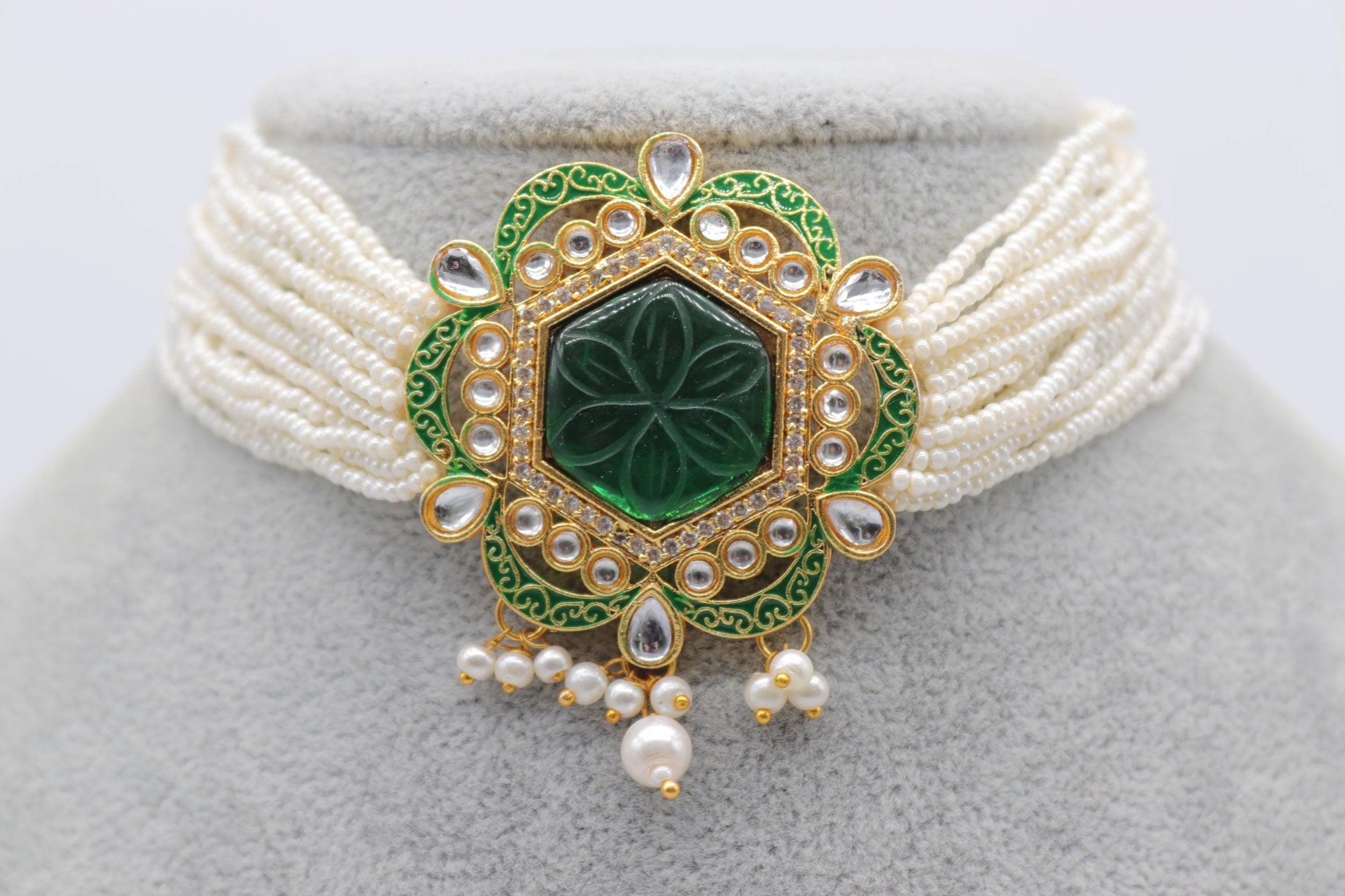 Pre Order Carved Emerald Gold Pearl Choker / Indian Necklace/ South Necklace/ One Gram Gold Plated Necklace/ Indian Jewelry