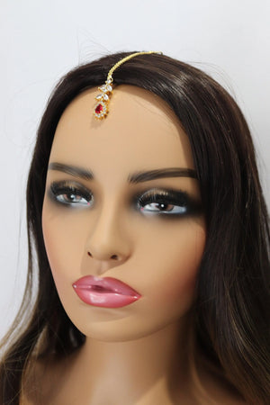 April Dainty Gold Diamond Maang tikka