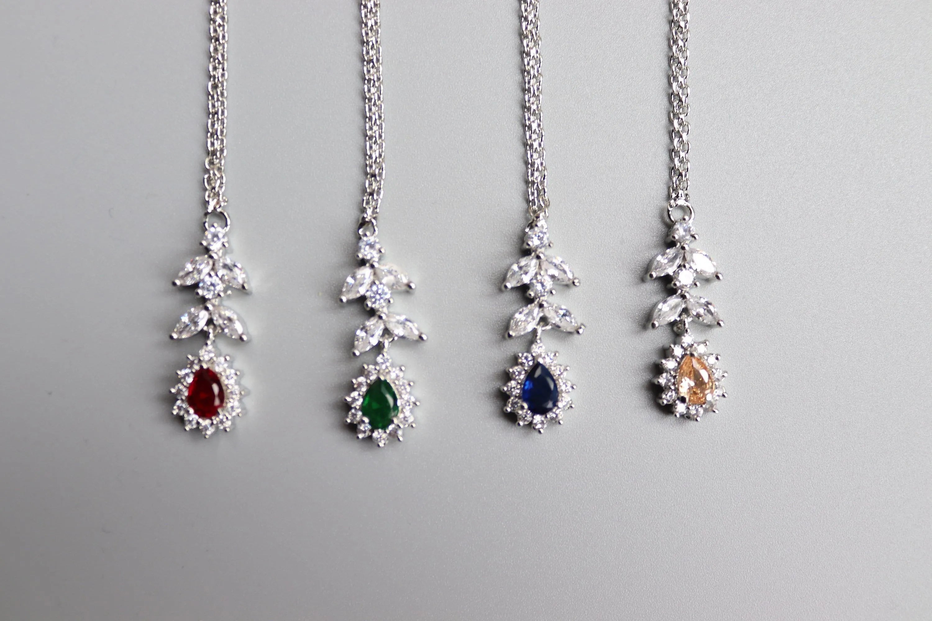 April Dainty Silver Diamond Maang tikka