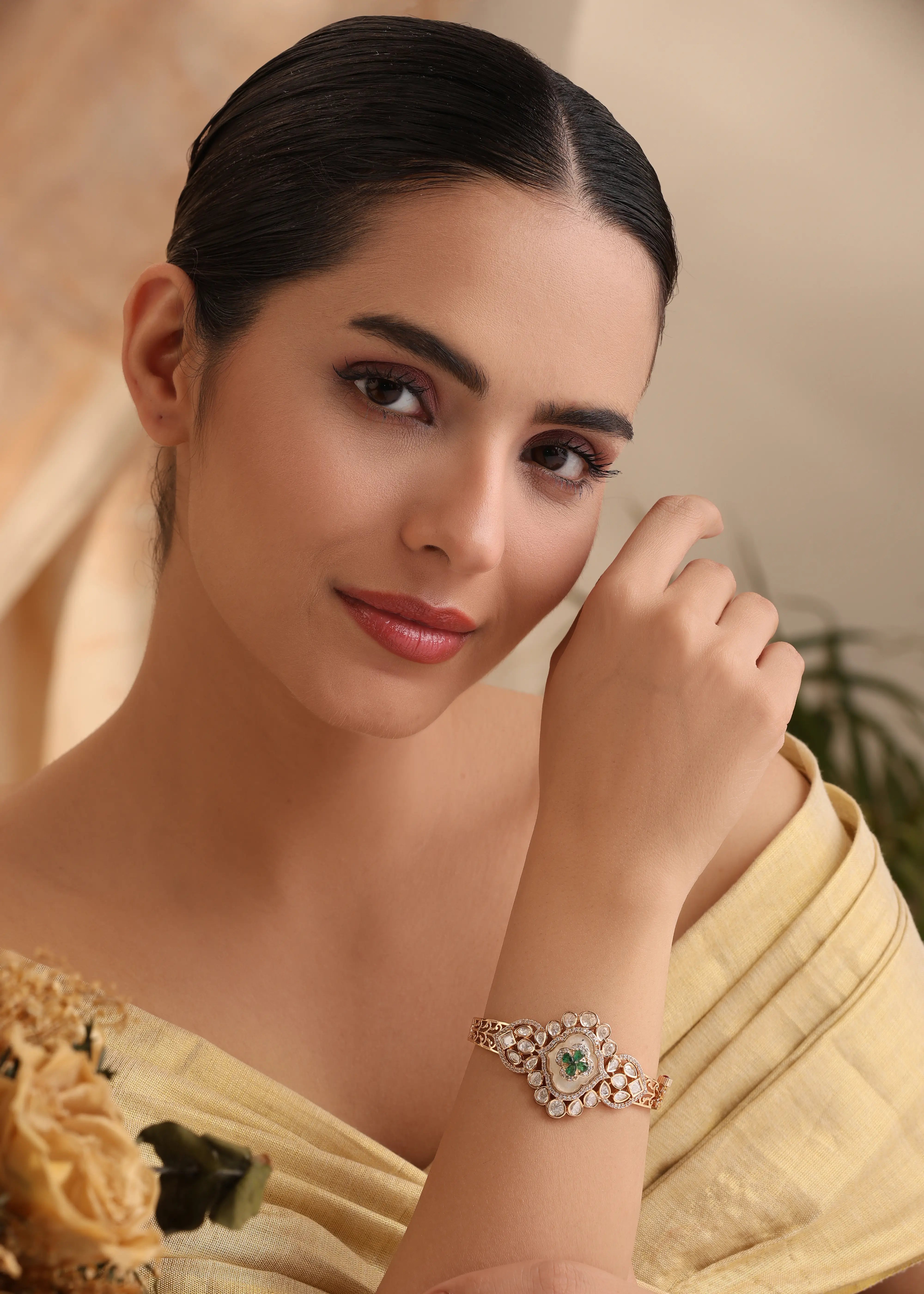 Mother of Pearl Bloom Kundan Openable Bracelet