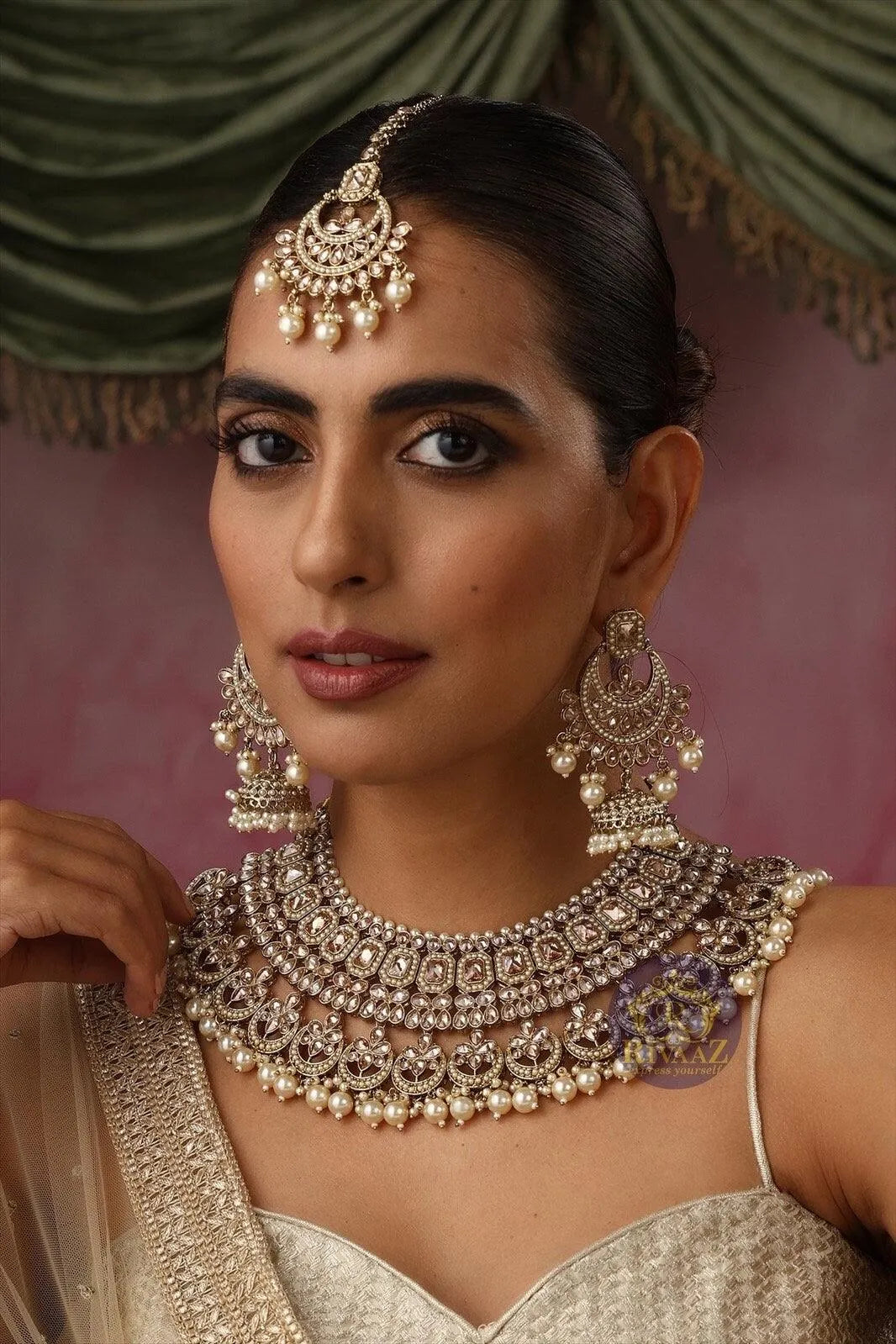 Anisha Antique Gold Polki Choker