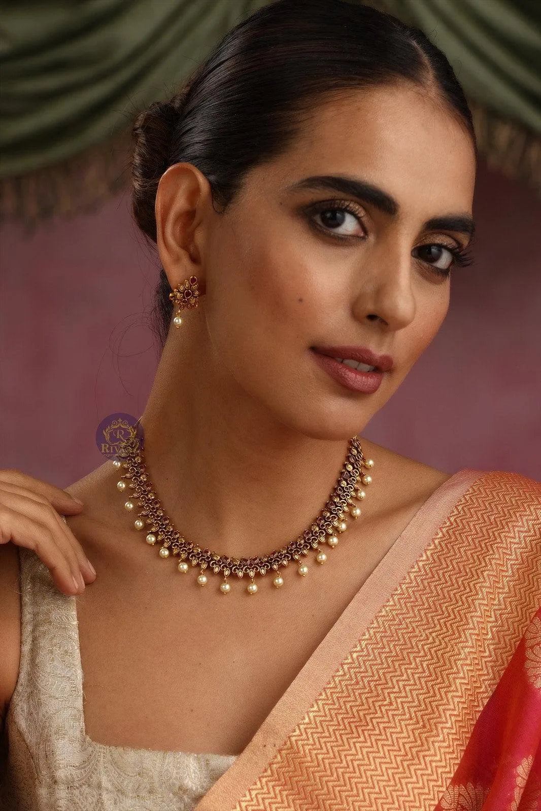 Antique Delicate Gold Necklace