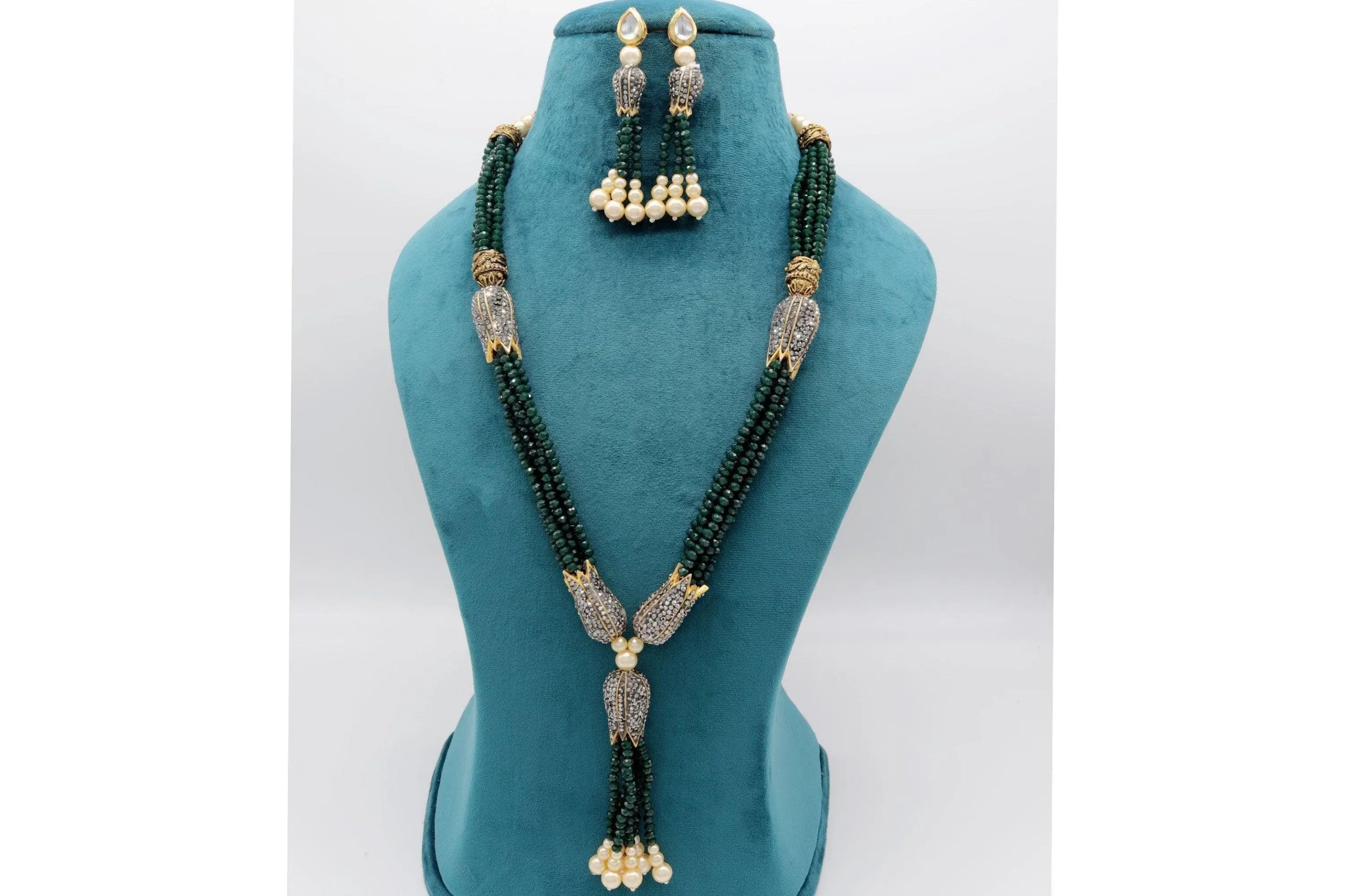 Green Beads Long Victorian Necklace