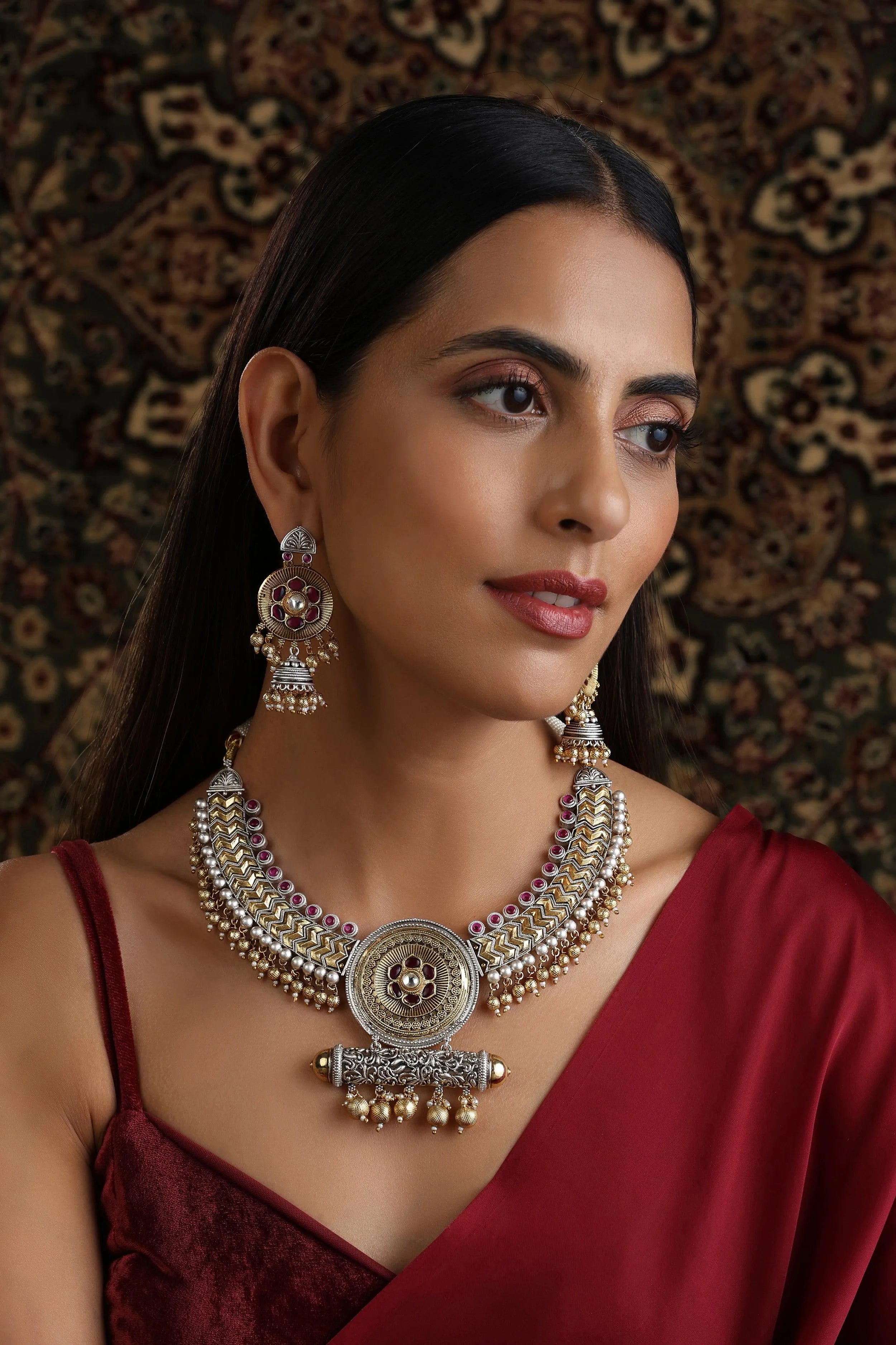 Meera Fusion Hasli Set