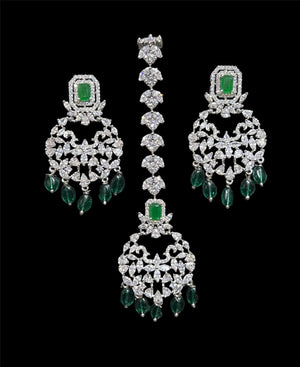 Pari Emerald Diamond Choker