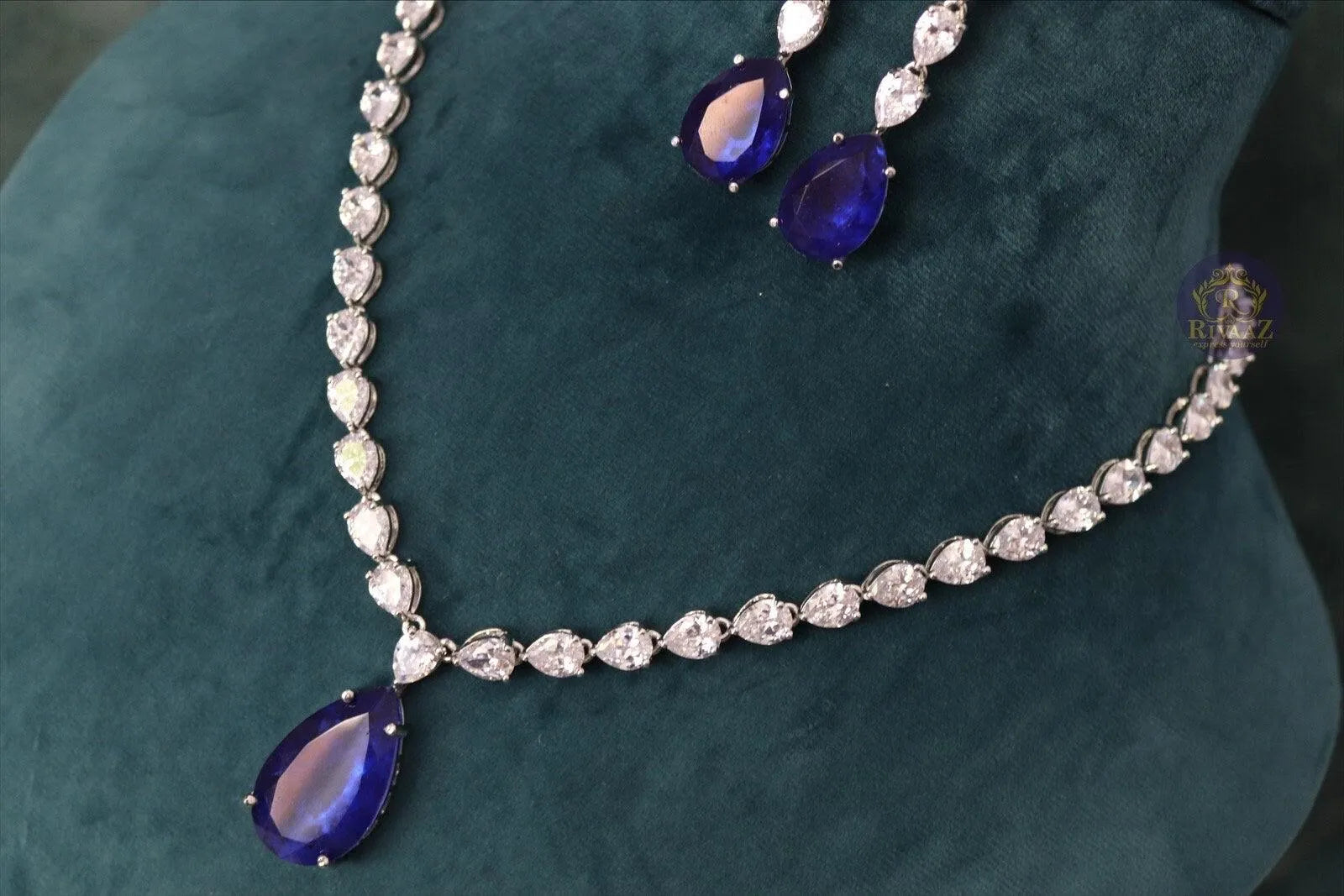 Sapphire Blue Doublet Pendant