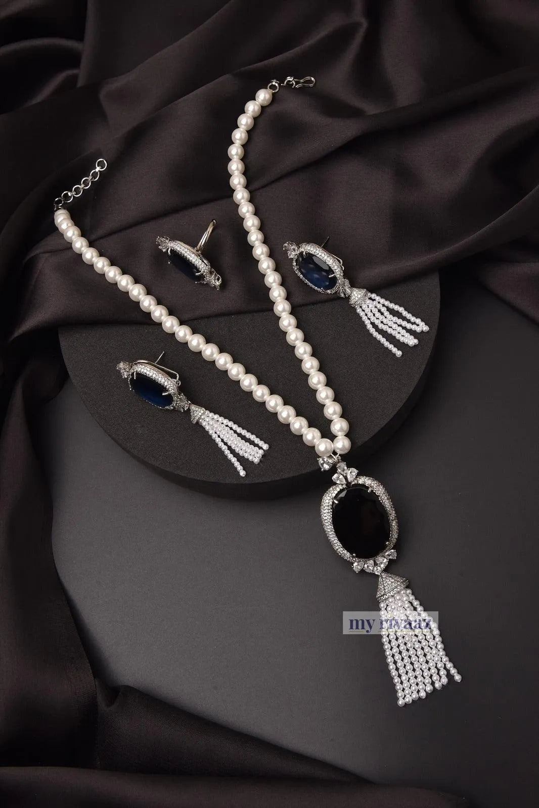 Sapphire Pearl Pendant long Necklace