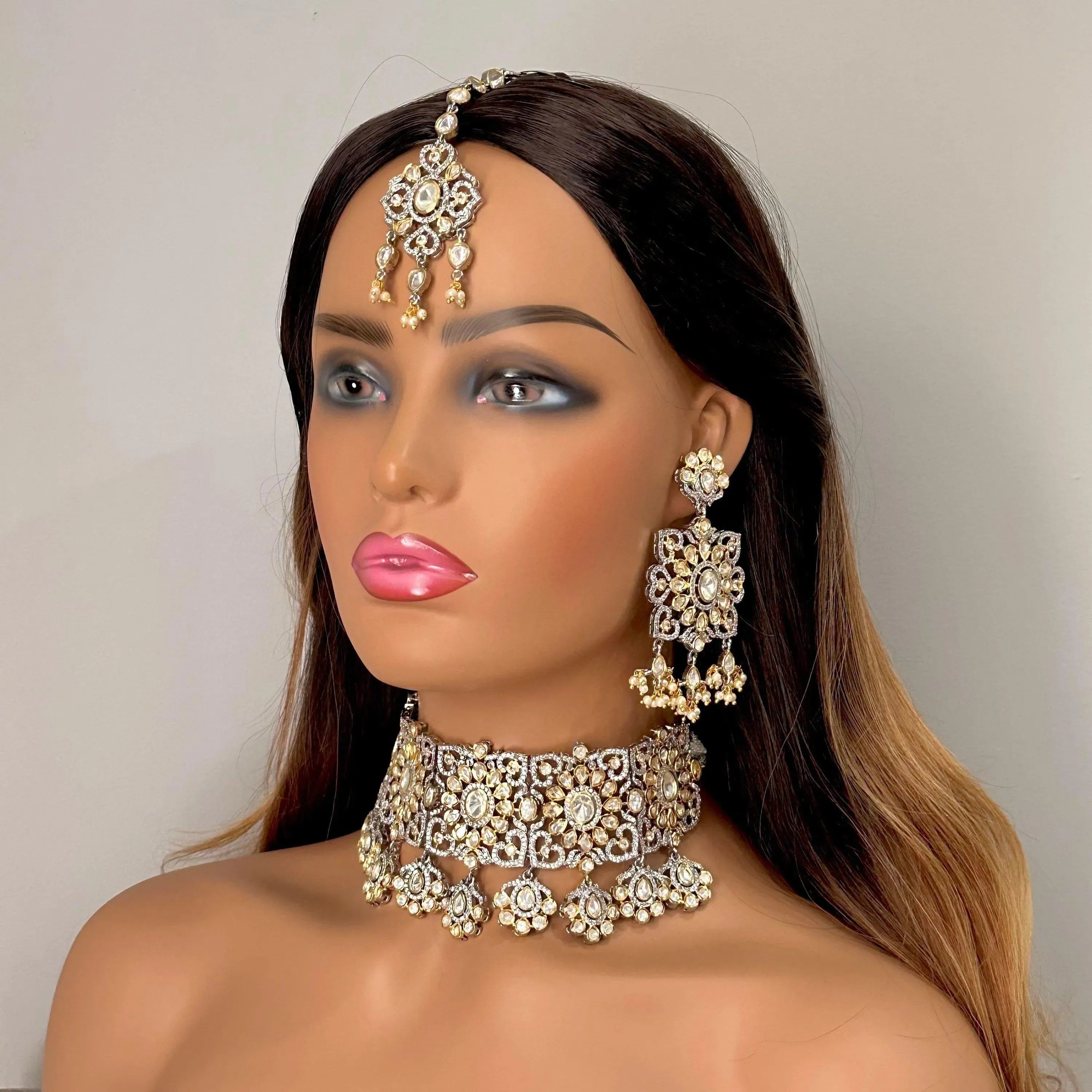 Indian Jewelry Set For Women - Gold Tone Vintage Necklace & Earrings For Wedding