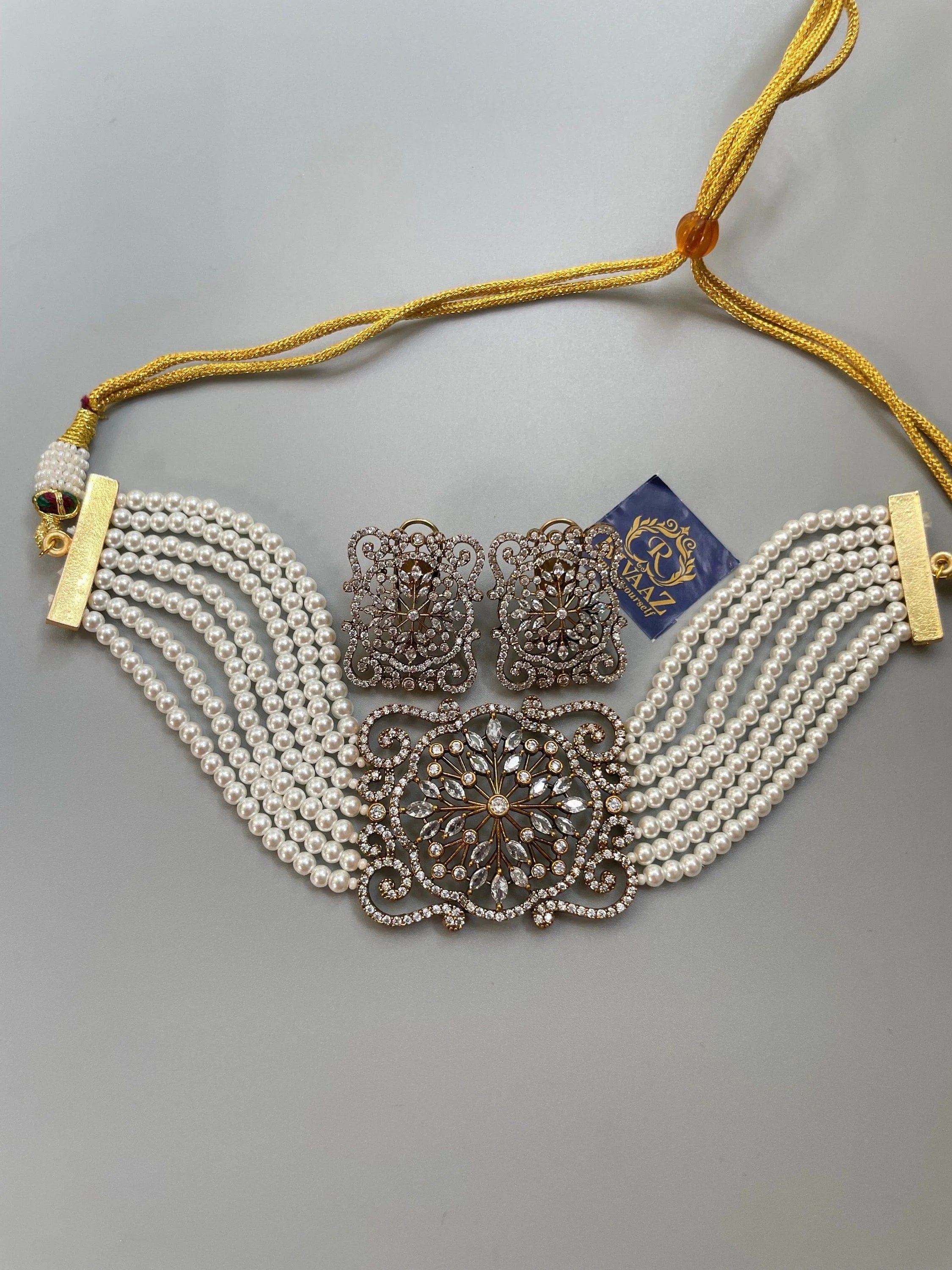 Victorian Pearl Choker