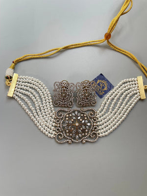 Victorian Pearl Choker