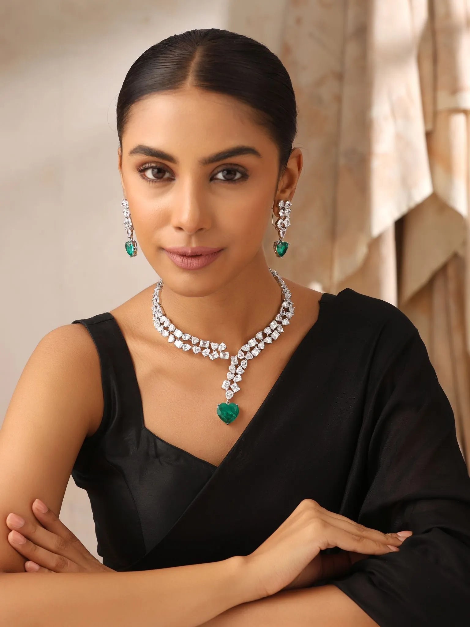 Zaria Emerald Baguette Collar Set