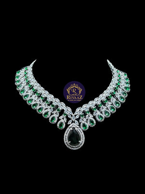 Zia Emerald Necklace Set