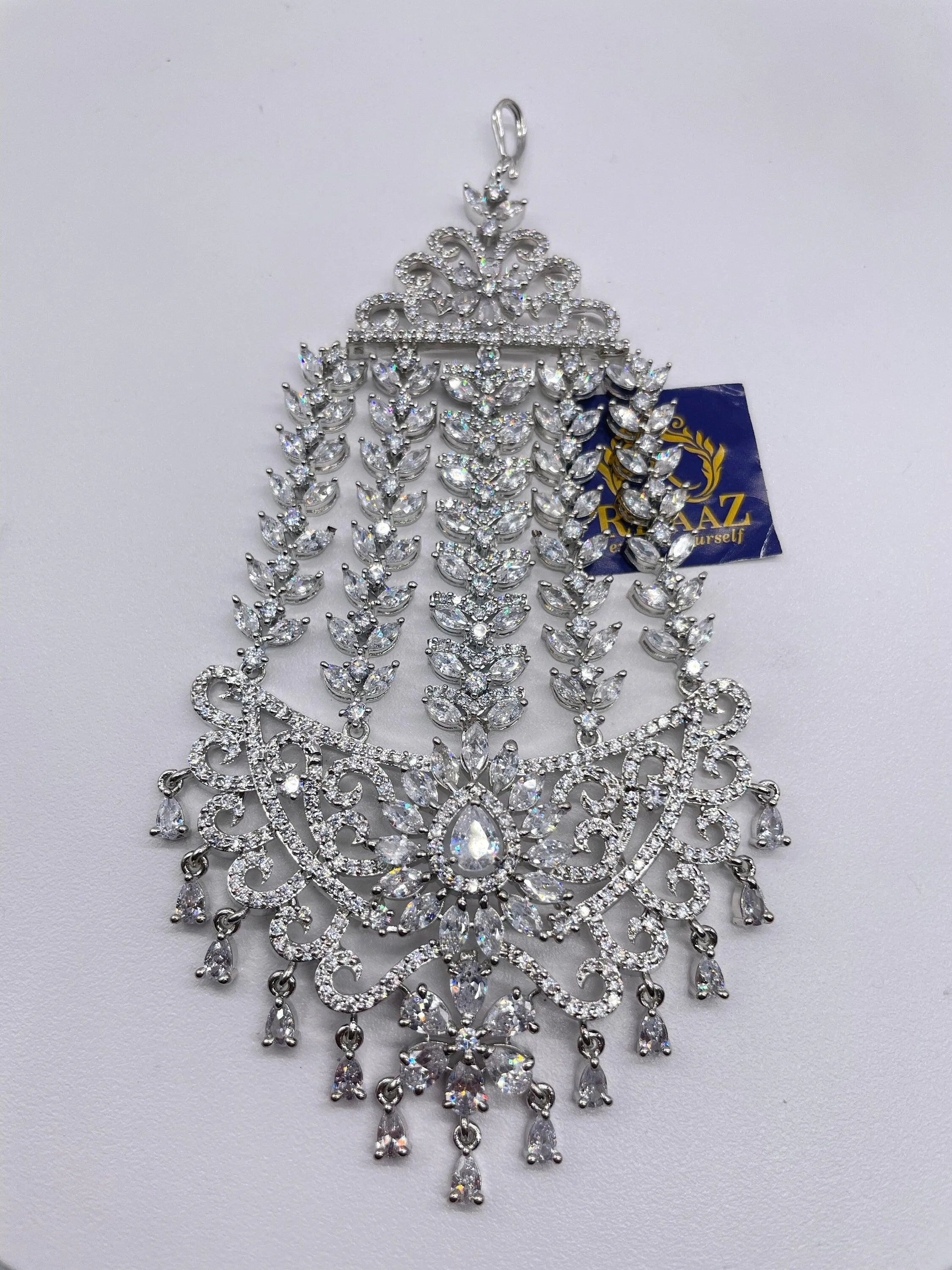 White Fiza CZ Diamond Passa