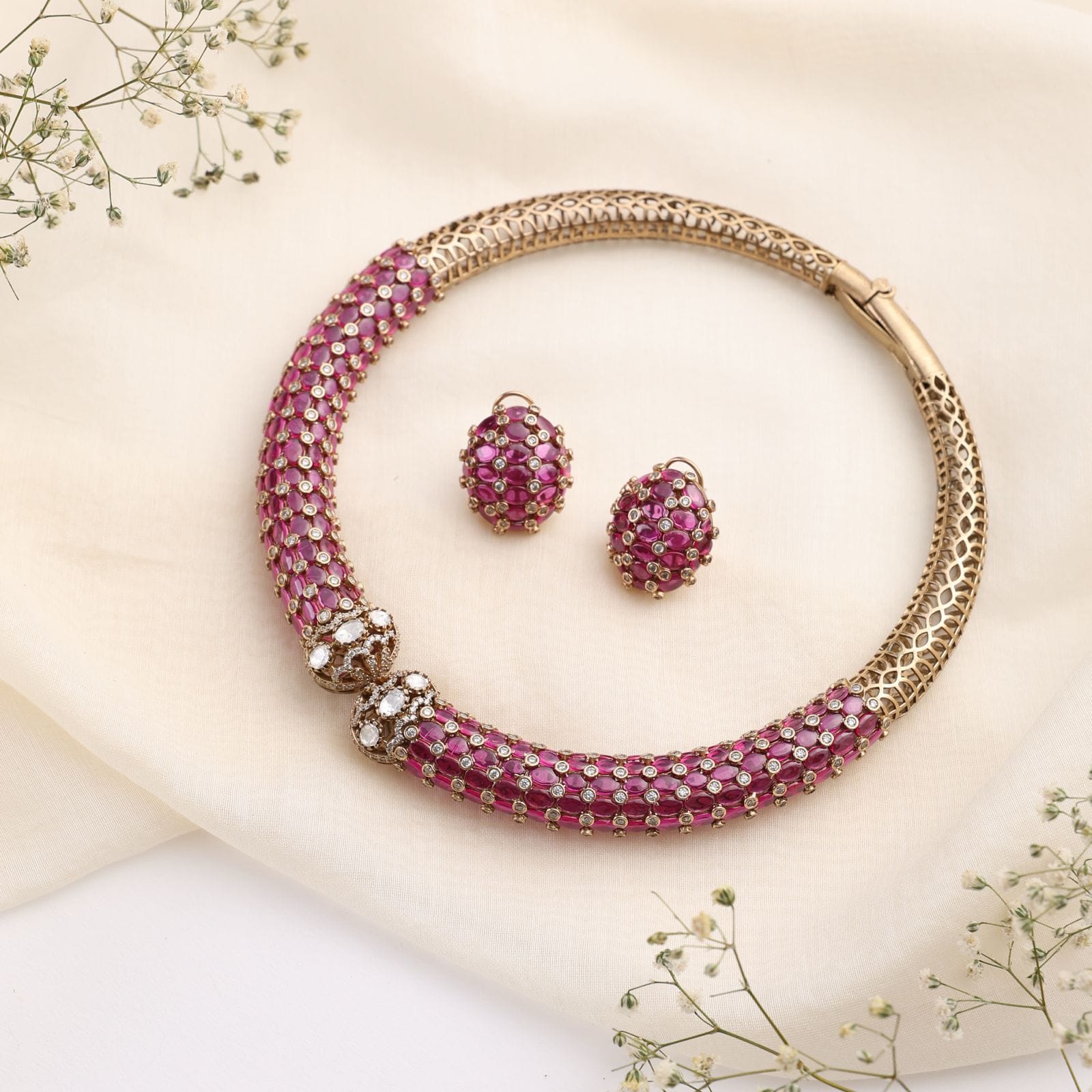 Ruby Radiance Collar Necklace with Ruby Studs in Antique Gold Polish