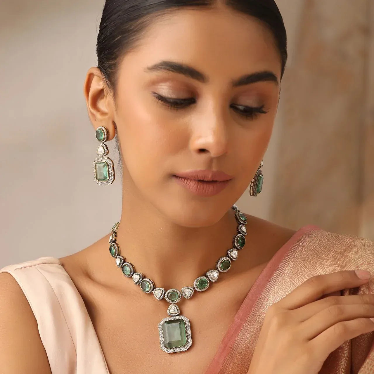 Sage Mint Uncut Polki Necklace Set with Earrings