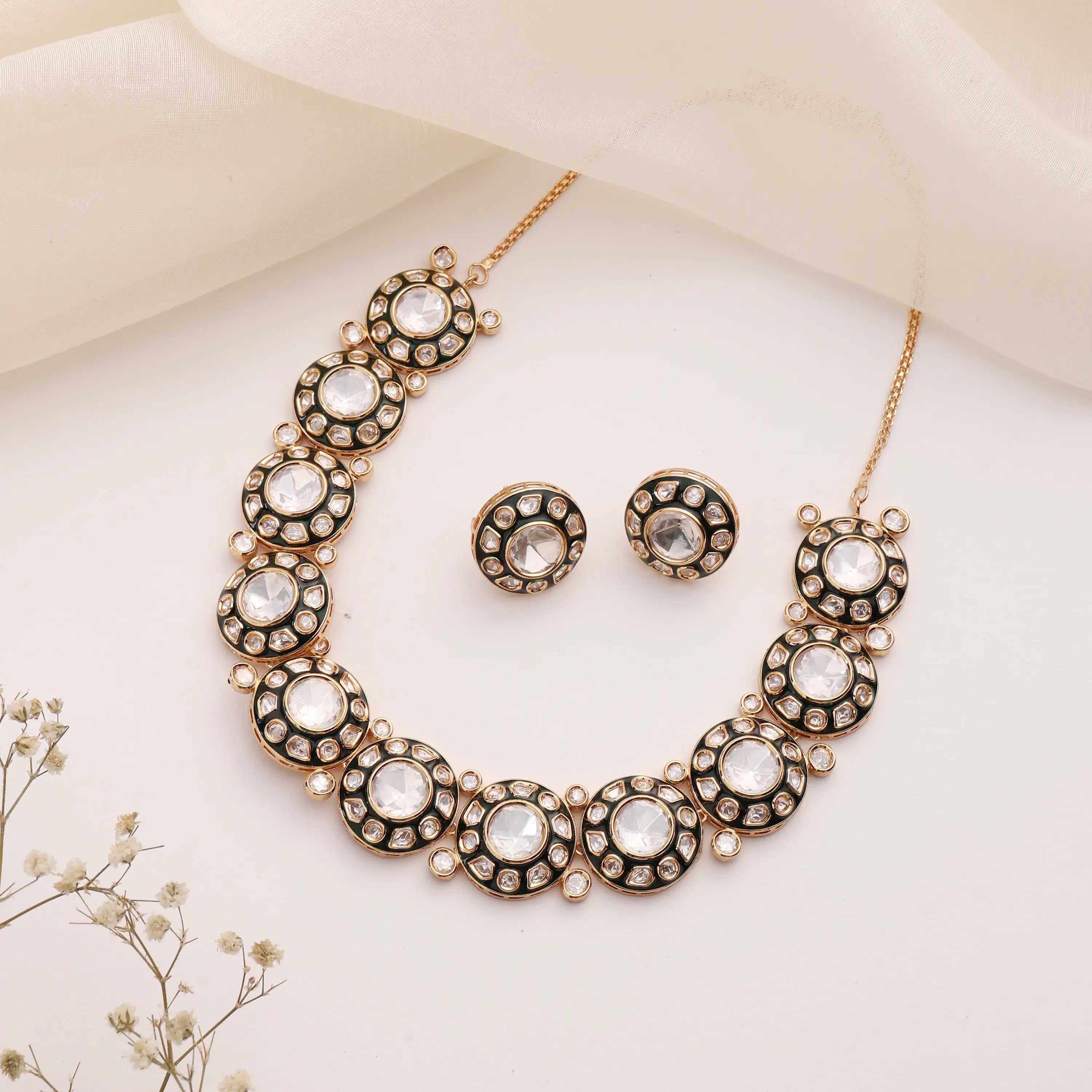 Saisha Kundan Statement Necklace Set