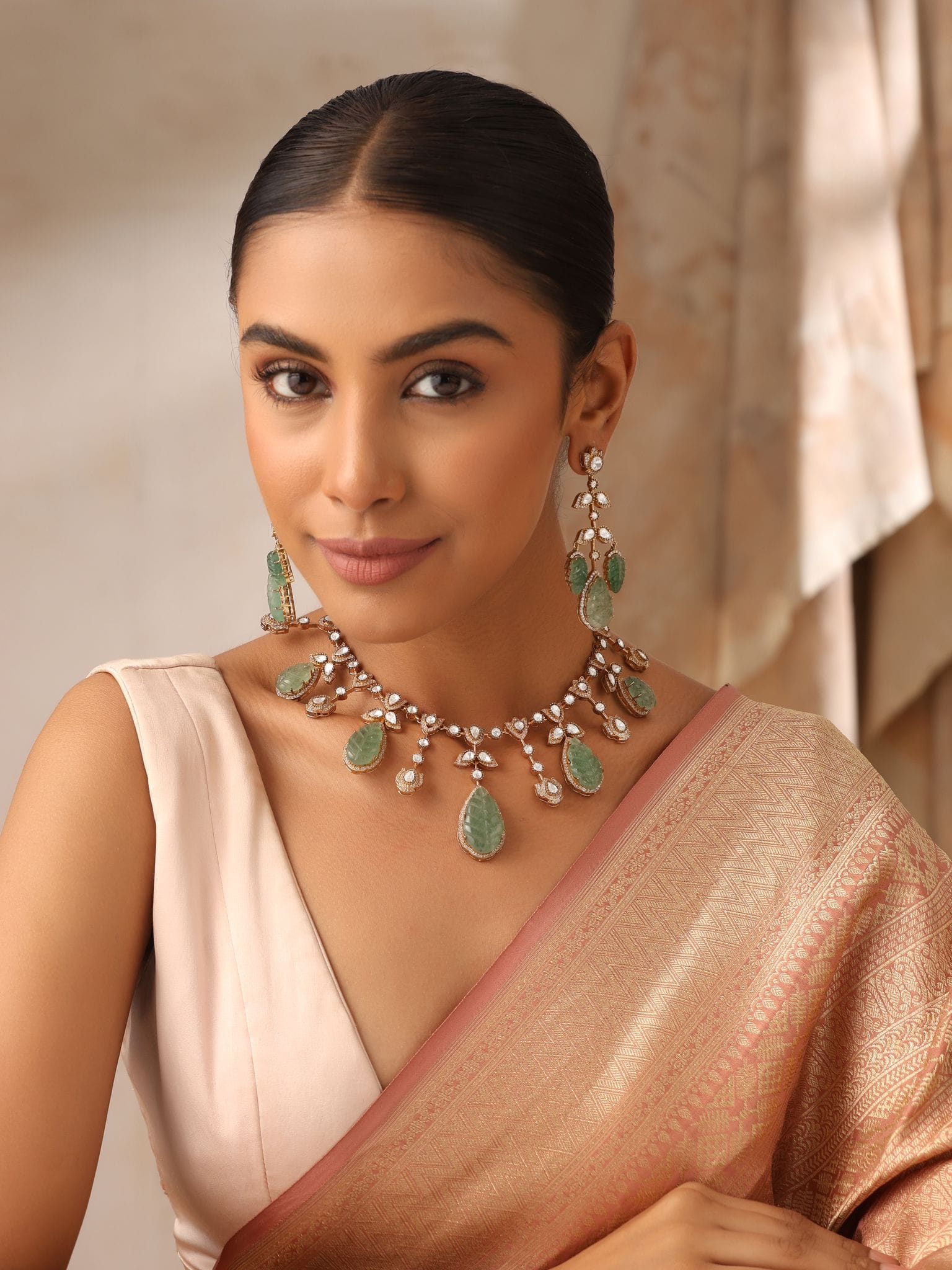 Shaz Carved Mint Set