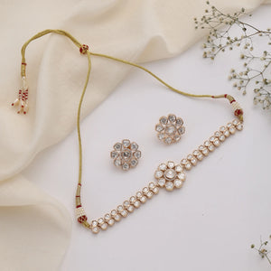 Sheesha Bloom Polki Choker Set – Delicate Floral Uncut Polki Necklace with Stud Earrings