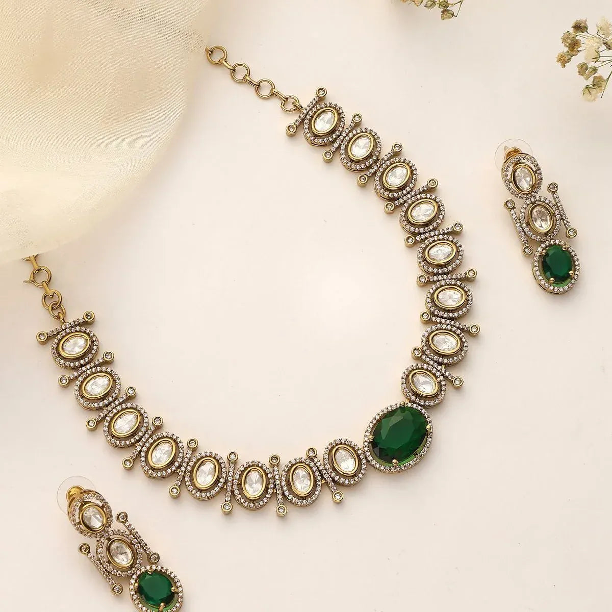 Uncut Polki Emerald Necklace Set with Antique Finish & Matching Earrings